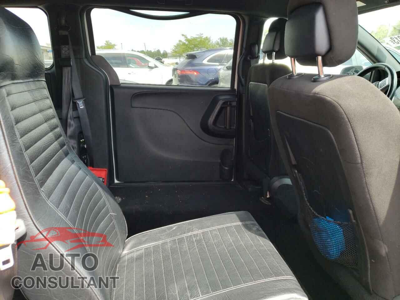 DODGE CARAVAN 2015 - 2C4RDGBG0FR651058