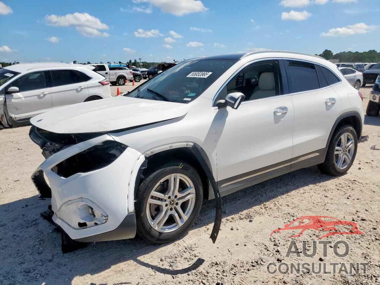 MERCEDES-BENZ GLA-CLASS 2022 - W1N4N4GB5NJ401989