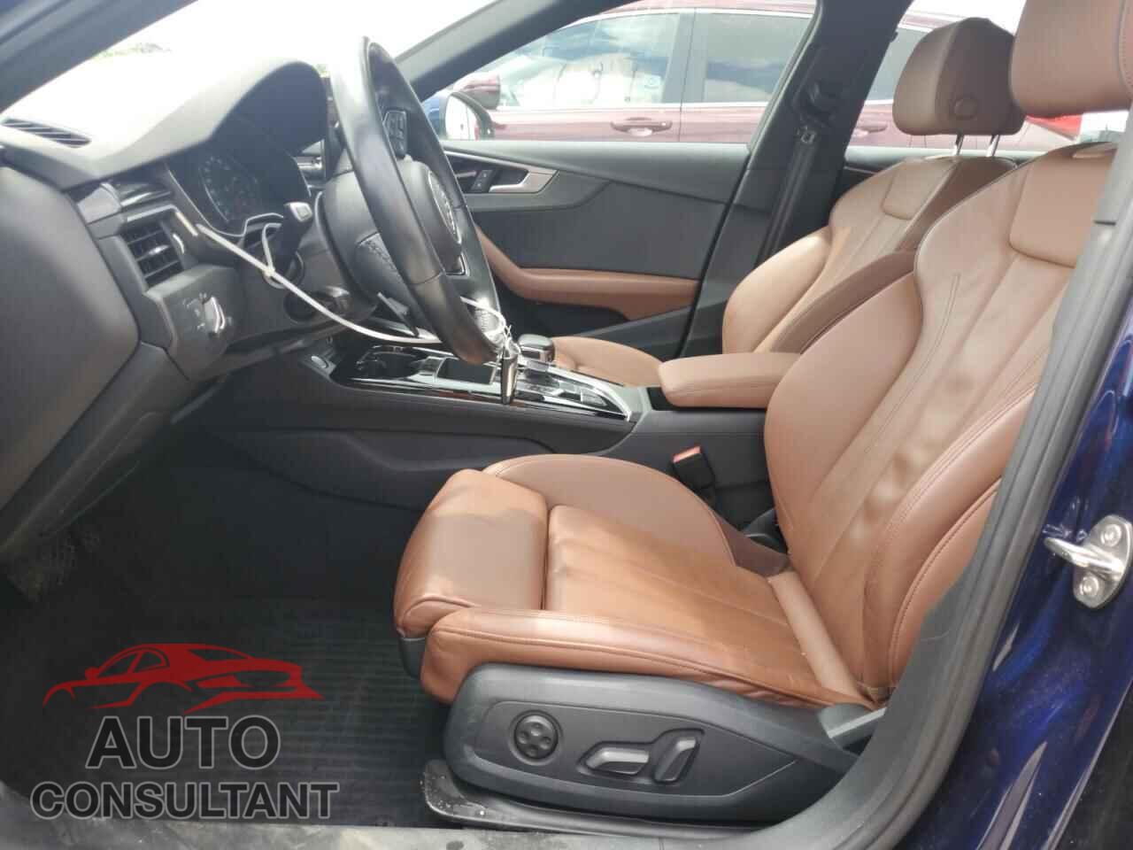 AUDI A4 2021 - WAUDAAF46MN007300