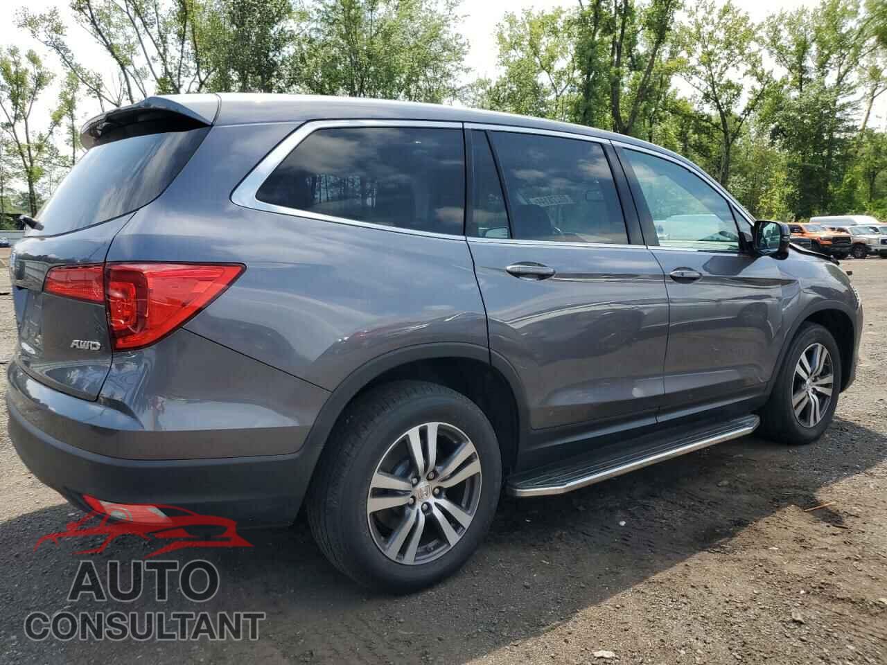 HONDA PILOT 2018 - 5FNYF6H51JB005201