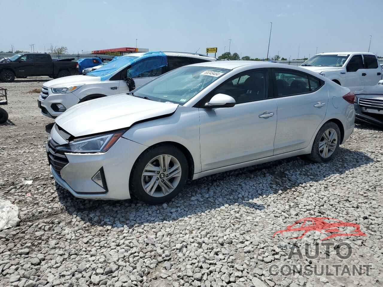 HYUNDAI ELANTRA 2019 - KMHD84LF4KU756035