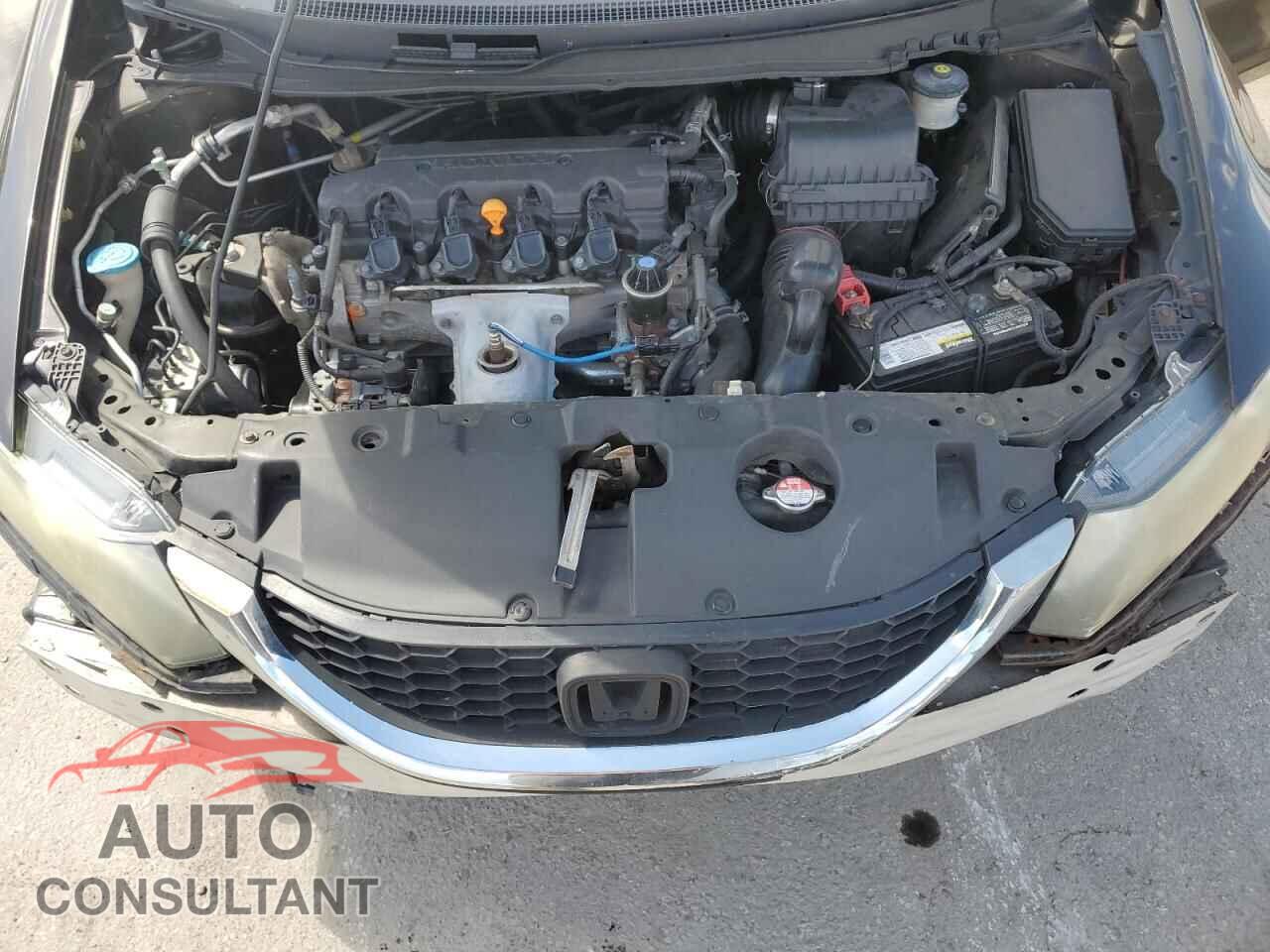 HONDA CIVIC 2013 - 2HGFB2F50DH520494