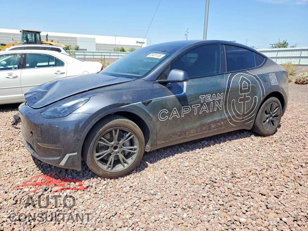 TESLA MODEL Y 2025 - 7SAYGDED1SA372016