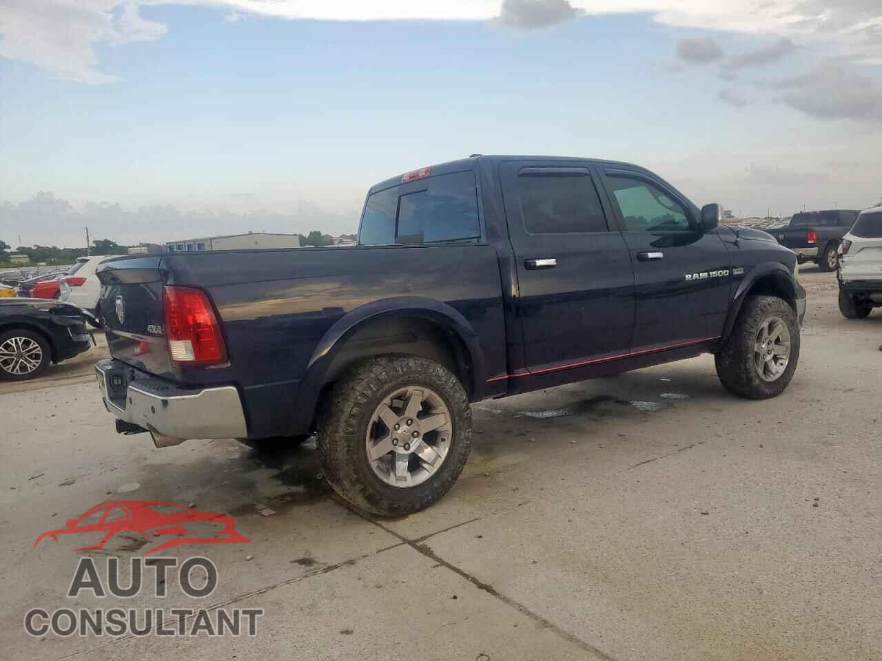 DODGE RAM 1500 2012 - 1C6RD7NT0CS188364