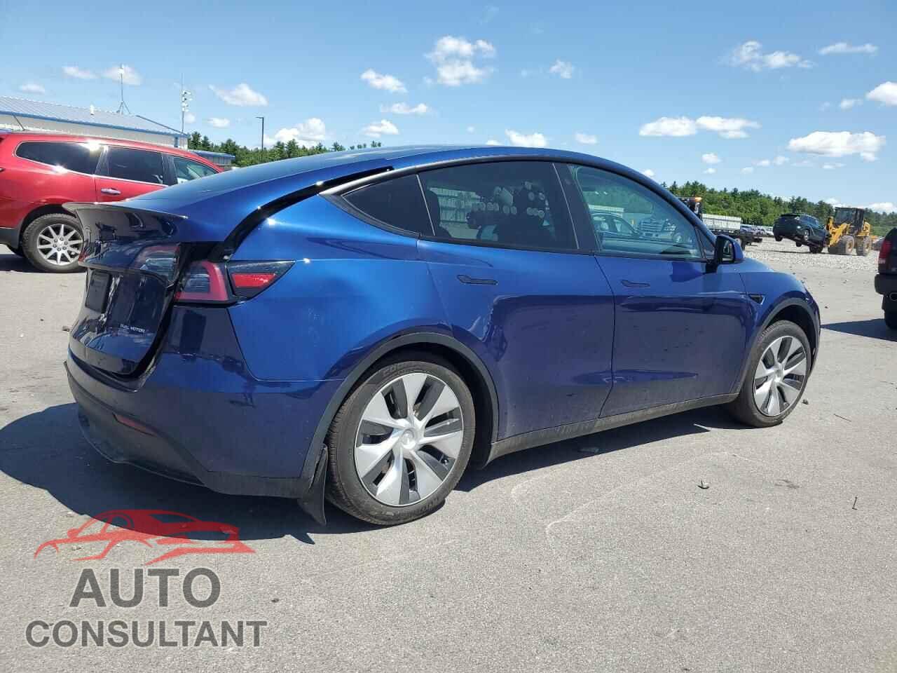 TESLA MODEL Y 2023 - 7SAYGAEE4PF700174