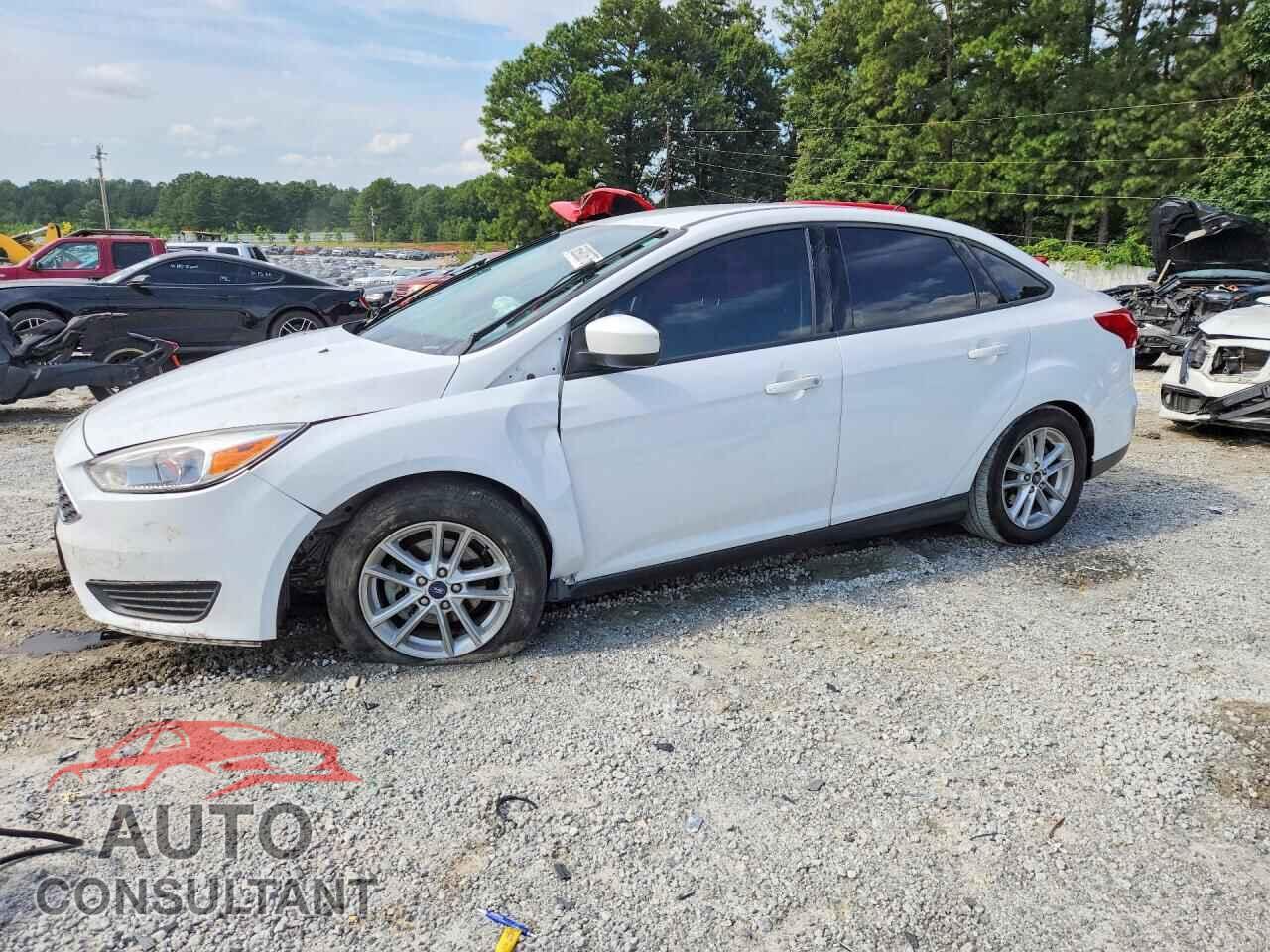 FORD FOCUS 2018 - 1FADP3FE8JL322800
