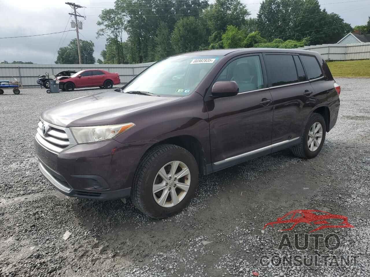 TOYOTA HIGHLANDER 2013 - 5TDBK3EHXDS268141