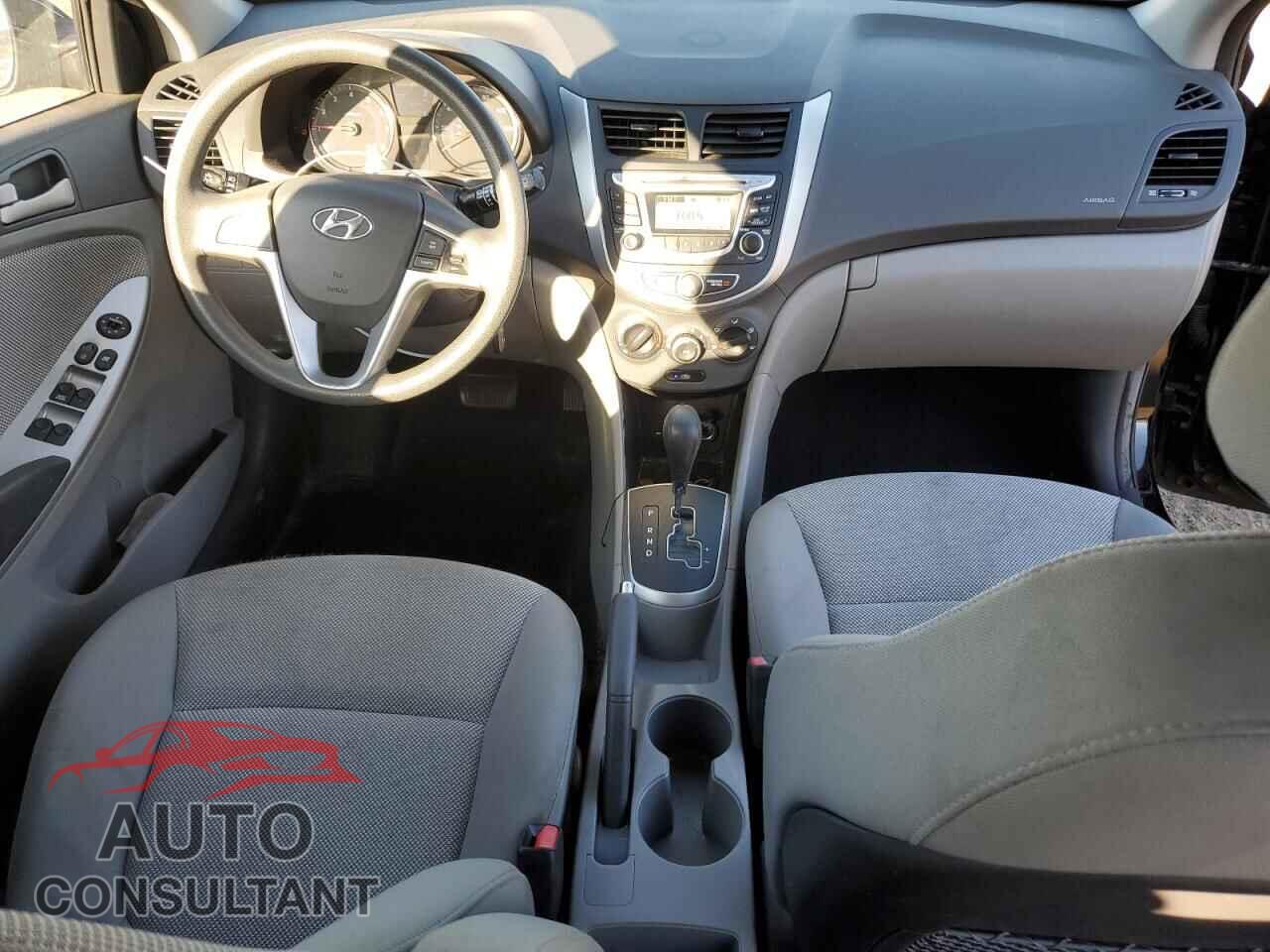 HYUNDAI ACCENT 2012 - KMHCT5AE2CU008024