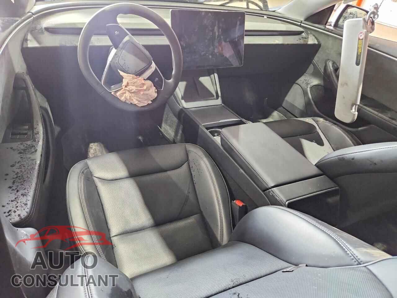 TESLA MODEL 3 2024 - LRW3E7EB4RC135699