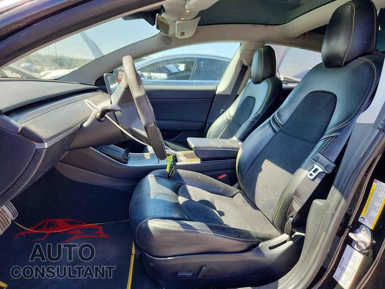 TESLA MODEL 3 2019 - 5YJ3E1EB1KF237342