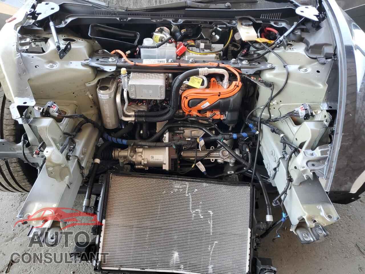 TESLA MODEL 3 2025 - 5YJ3E1ET7SF985733