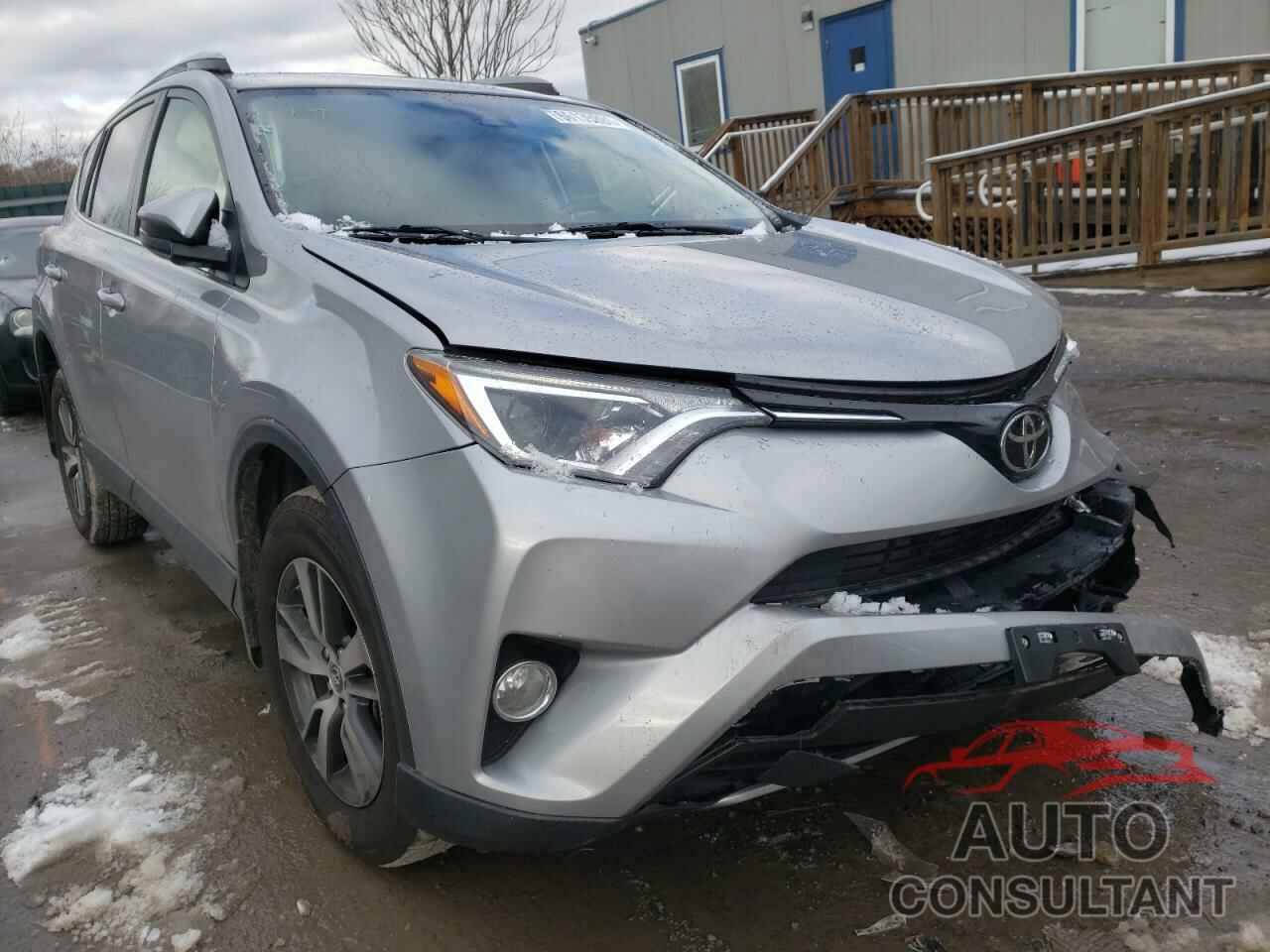 TOYOTA RAV4 2018 - JTMRFREV7JD248075