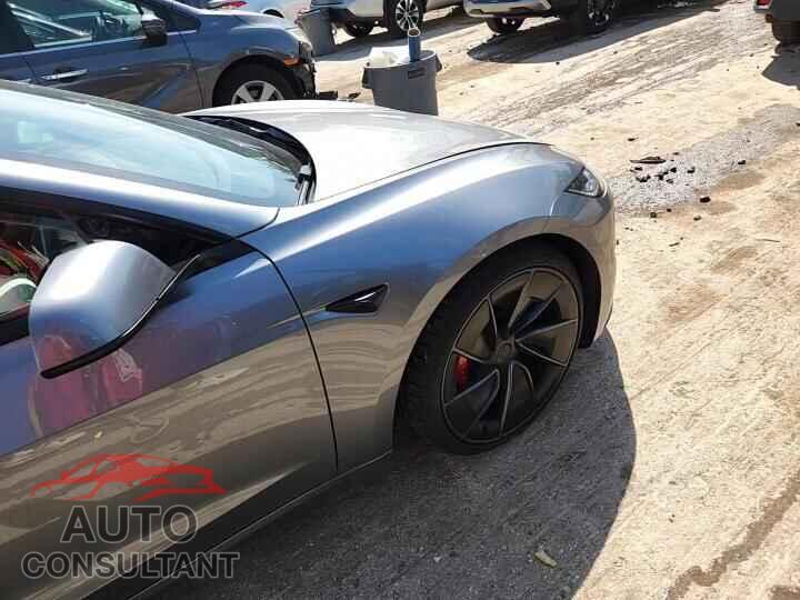 TESLA MODEL 3 2024 - 5YJ3E1ET2RF890264