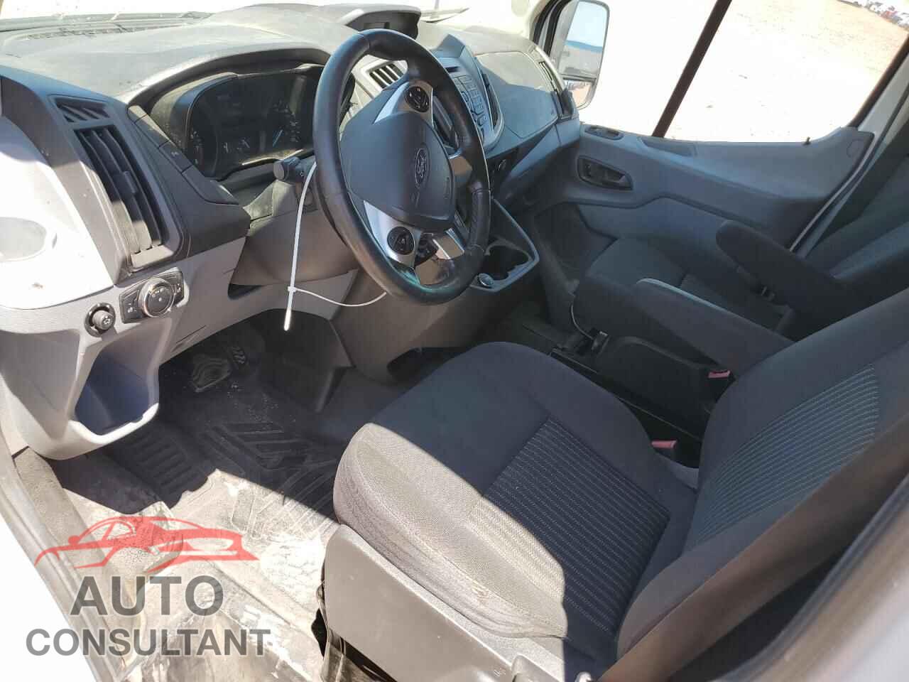 FORD TRANSIT 2017 - 1FTYE1YM0HKA11582
