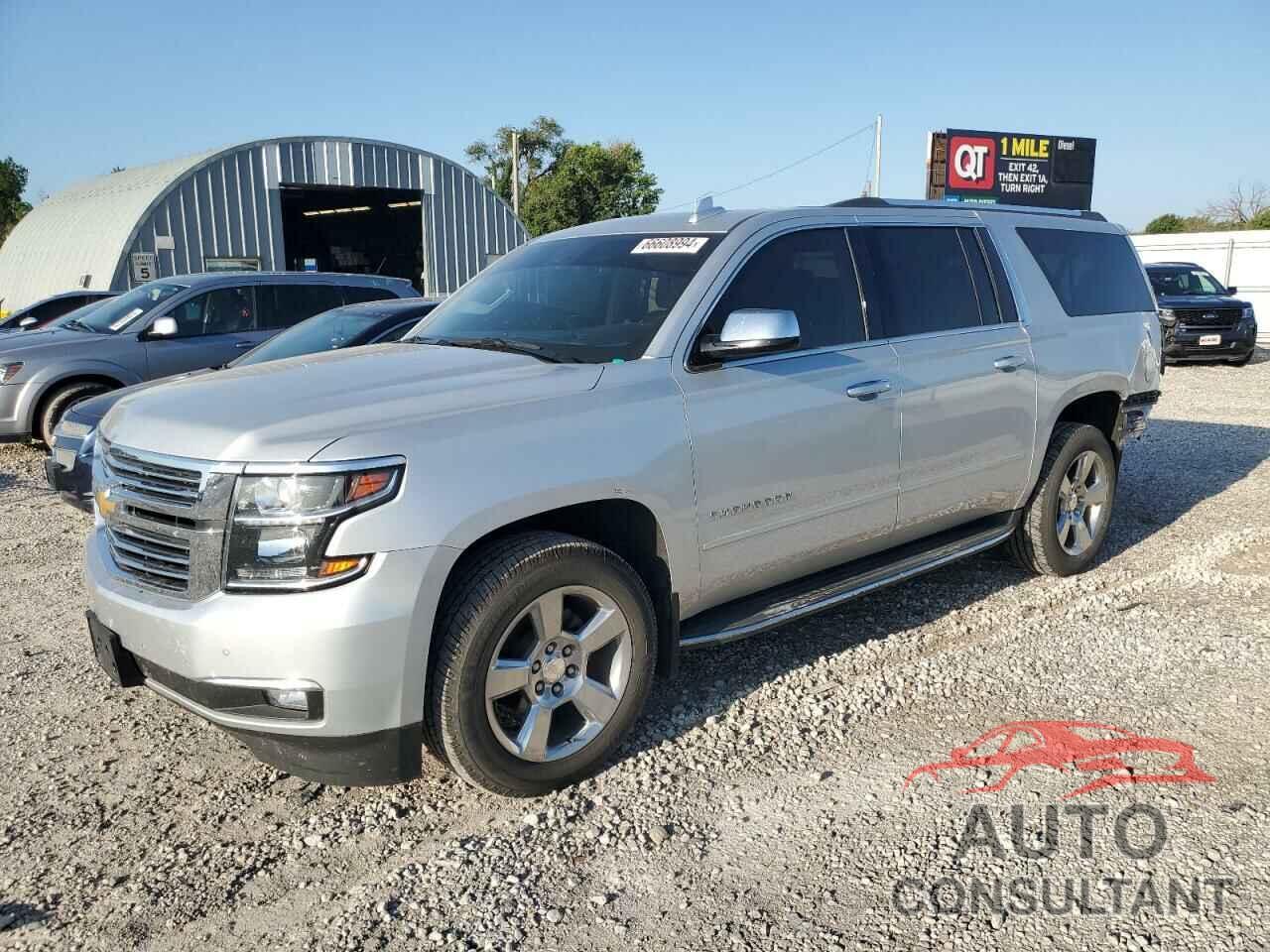 CHEVROLET SUBURBAN 2019 - 1GNSKJKC5KR235449