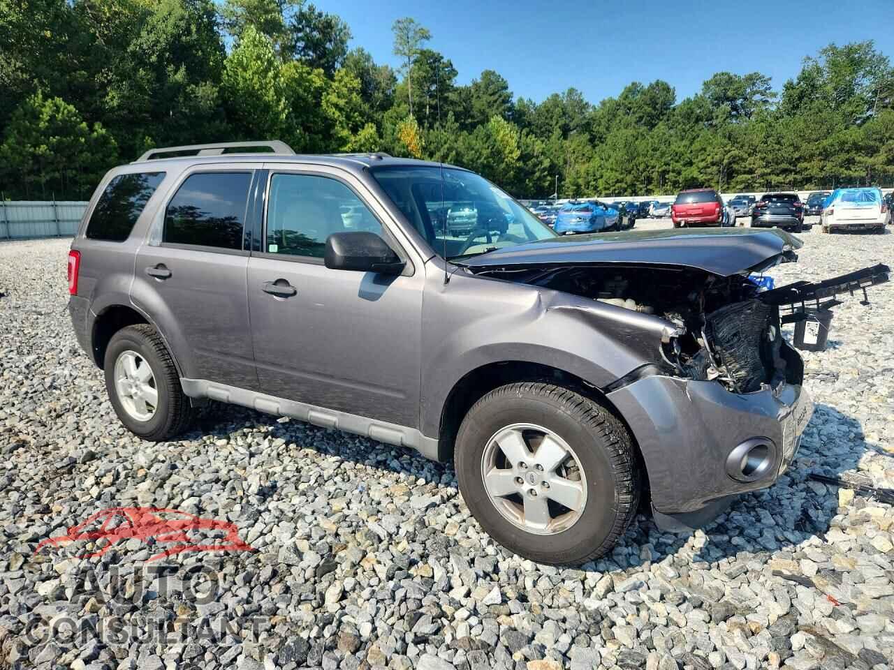 FORD ESCAPE 2011 - 1FMCU0D78BKB45363