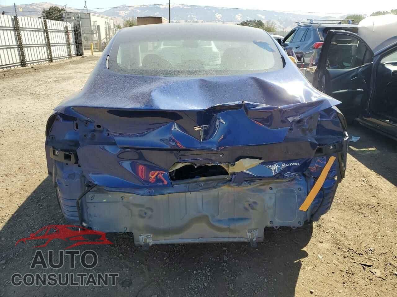 TESLA MODEL 3 2019 - 5YJ3E1EB4KF361475
