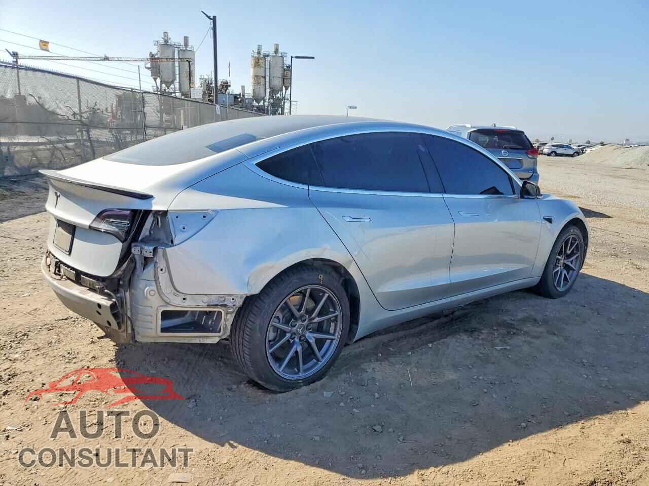 TESLA MODEL 3 2018 - 5YJ3E1EA9JF162539