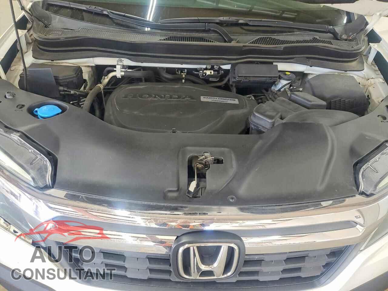 HONDA RIDGELINE 2018 - 5FPYK3F60JB002755