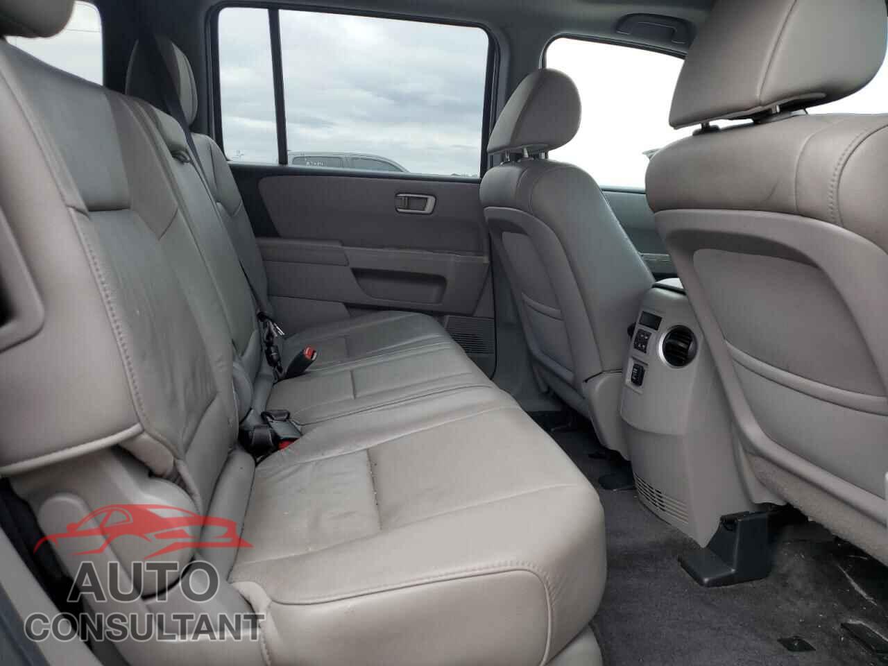 HONDA PILOT 2012 - 5FNYF3H70CB034708