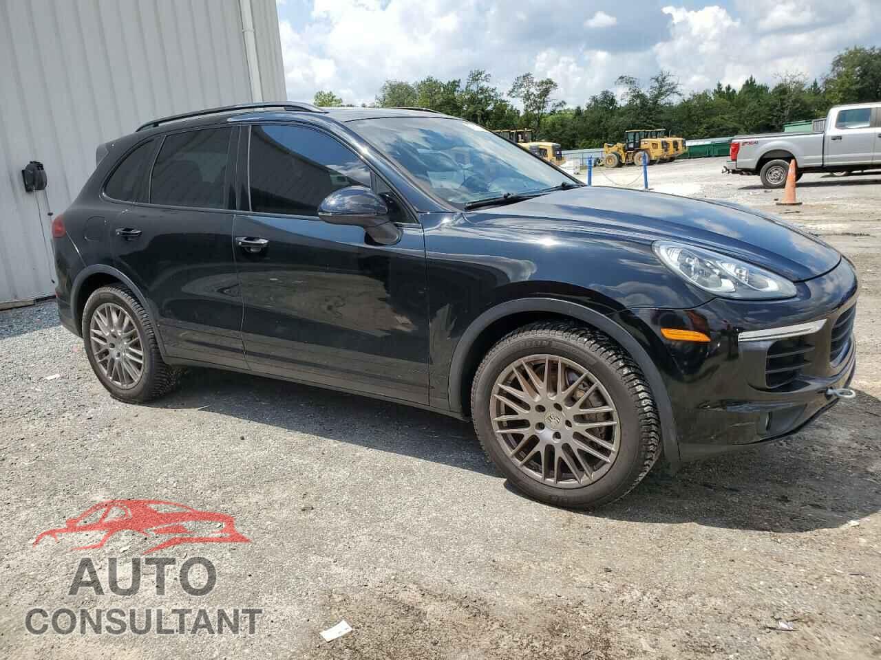 PORSCHE CAYENNE 2017 - WP1AB2A29HLA51709