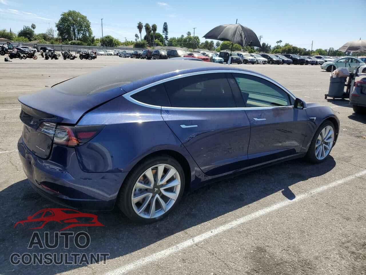 TESLA MODEL 3 2018 - 5YJ3E1EB7JF092063