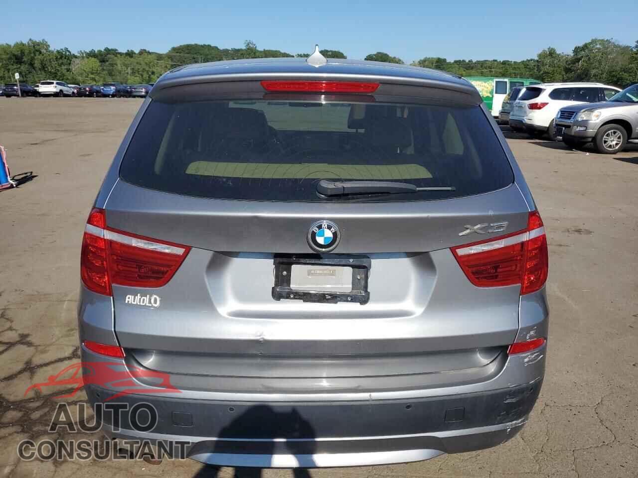 BMW X3 2011 - 5UXWX5C51BL700457