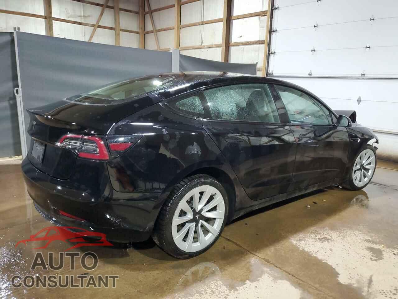 TESLA MODEL 3 2023 - 5YJ3E1EA5PF438532