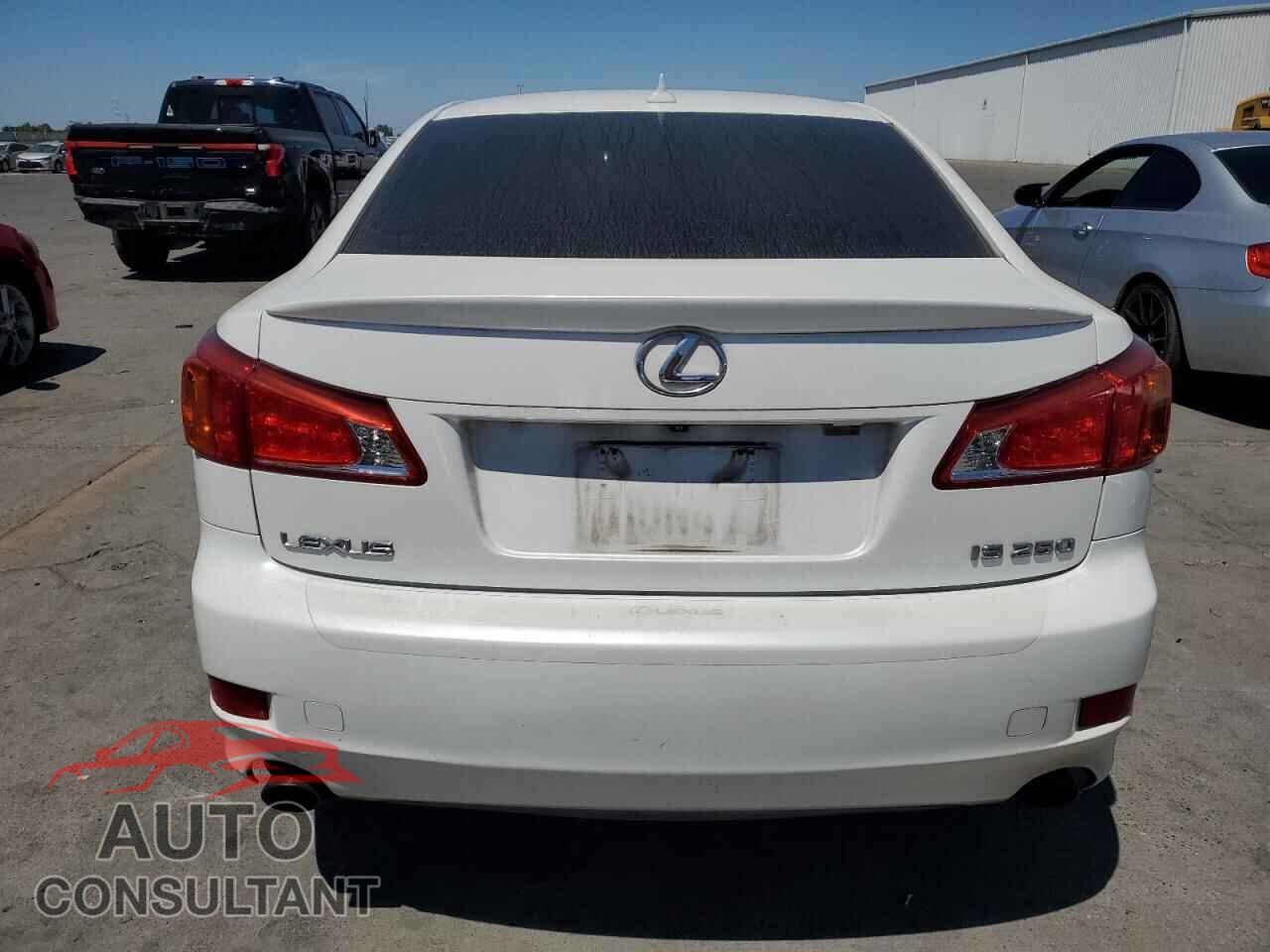 LEXUS IS 2009 - JTHBK262095098257