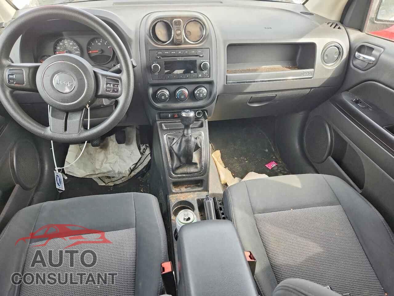 JEEP COMPASS 2011 - 1J4NF1FB1BD255491