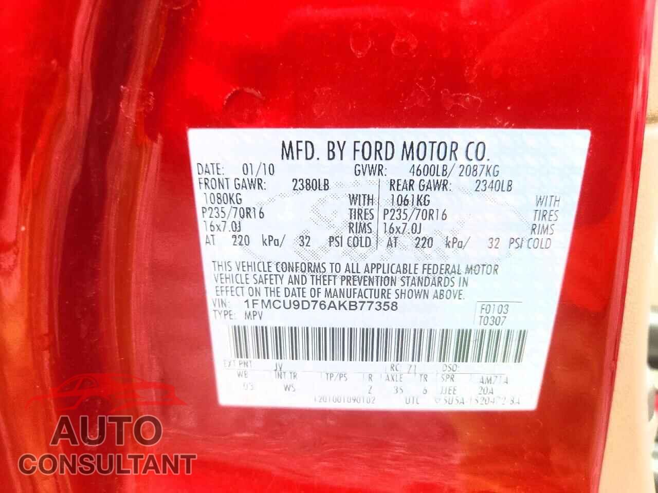 FORD ESCAPE 2010 - 1FMCU9D76AKB77358
