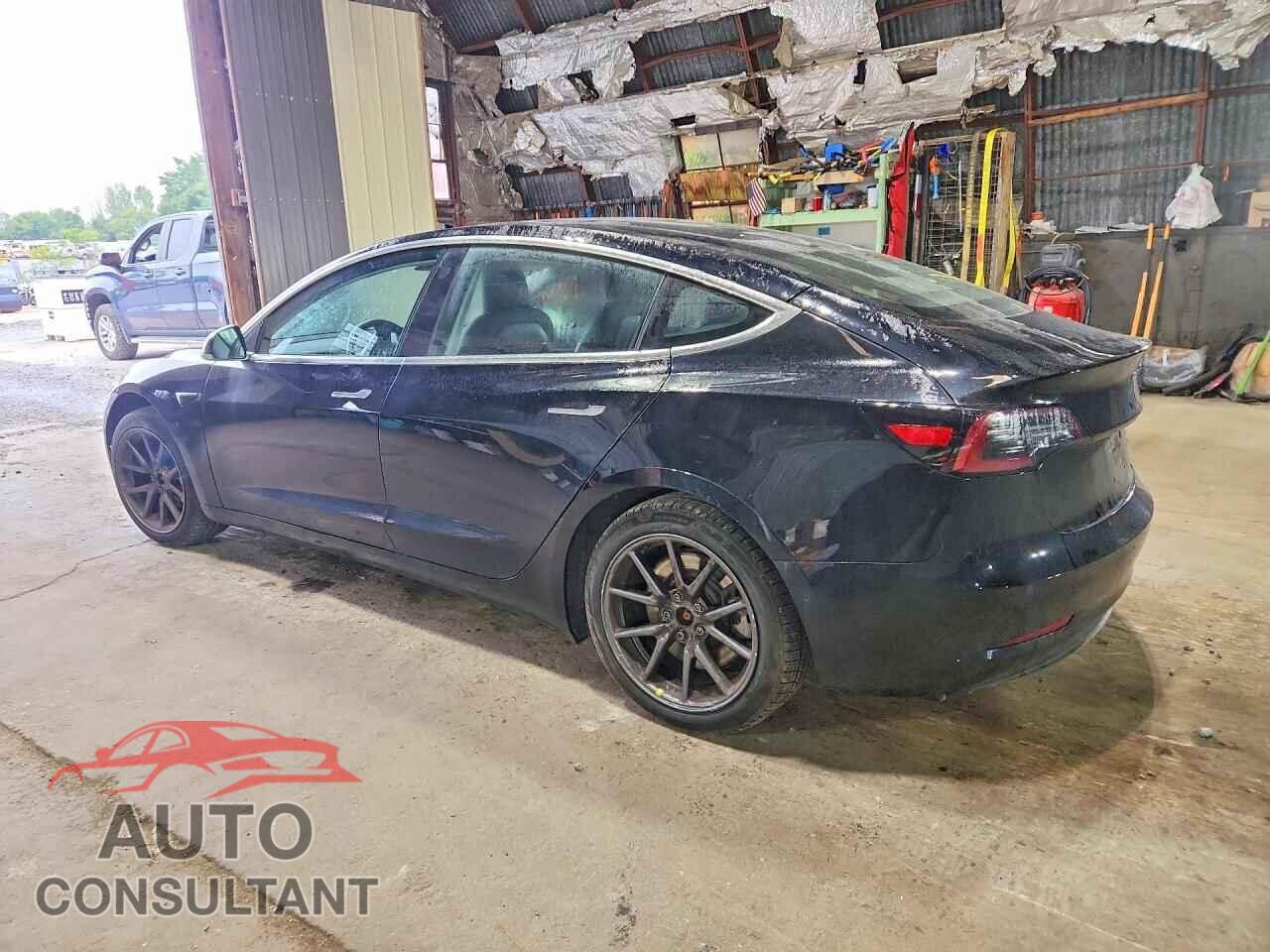 TESLA MODEL 3 2018 - 5YJ3E1EBXJF103220