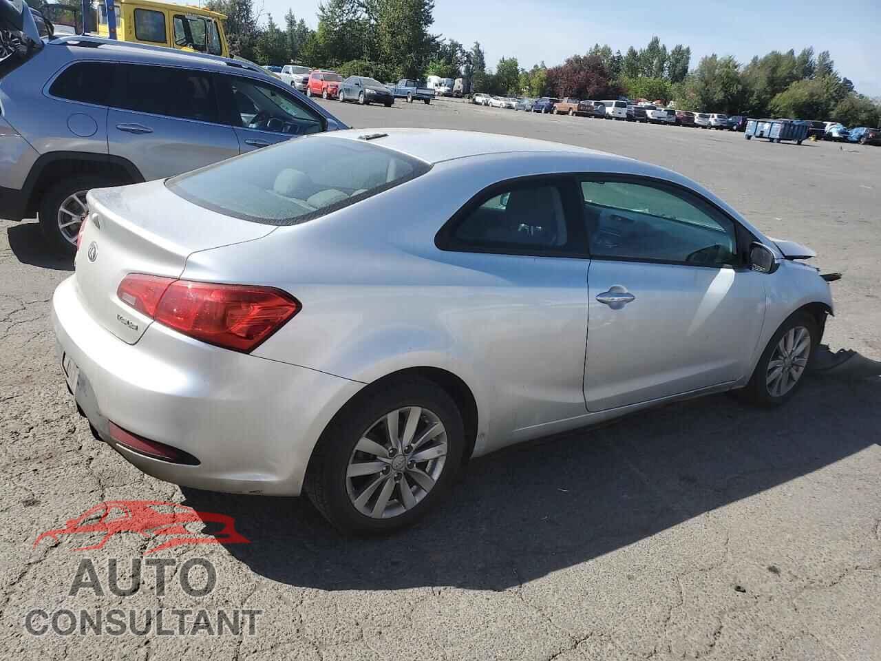 KIA FORTE 2014 - KNAFX6A85E5241248