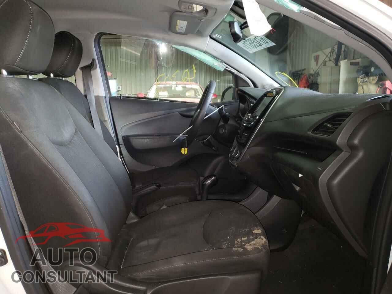 CHEVROLET SPARK 2017 - KL8CB6SA4HC730187
