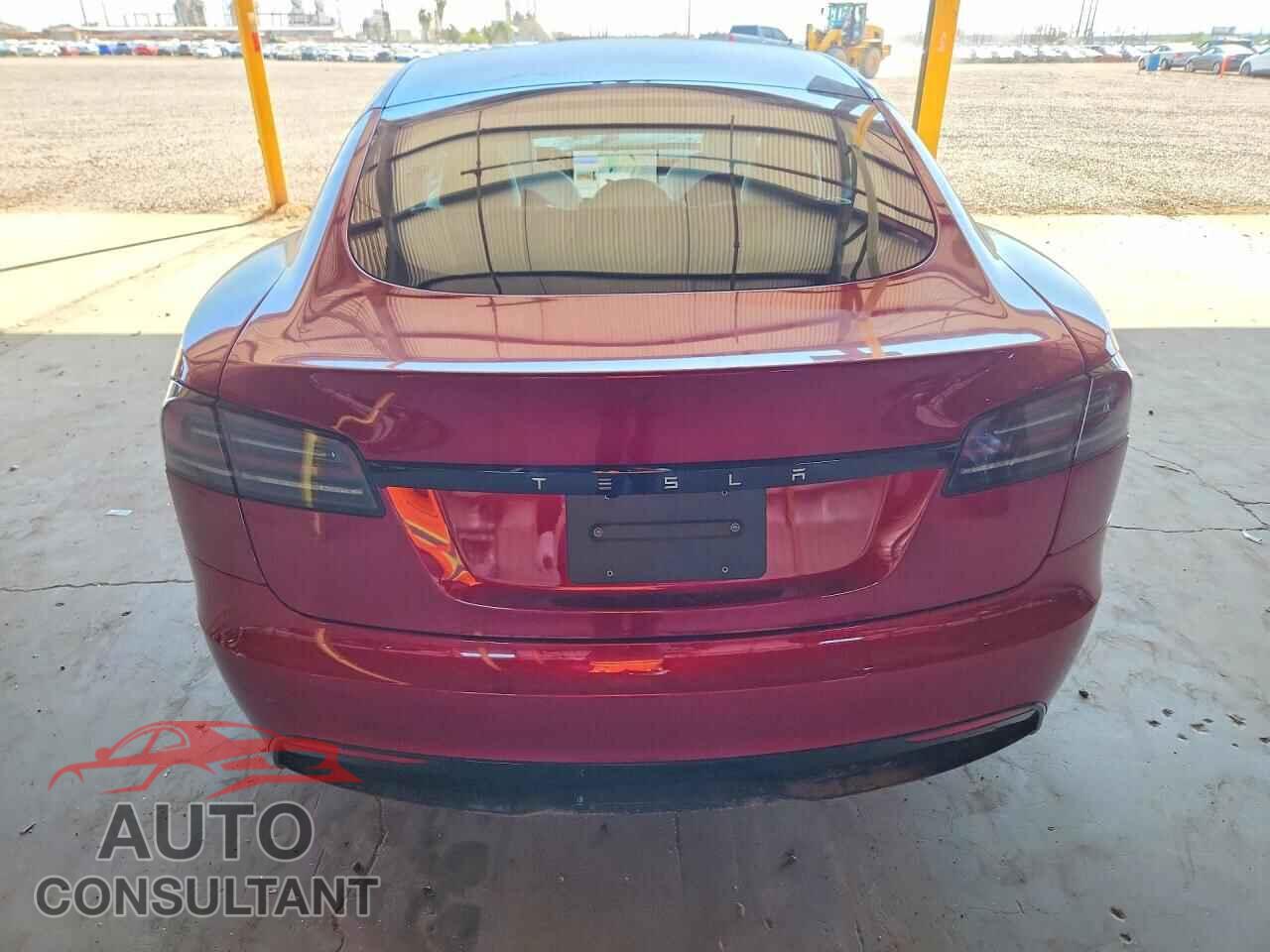 TESLA MODEL S 2024 - 5YJSA1E56RF539558
