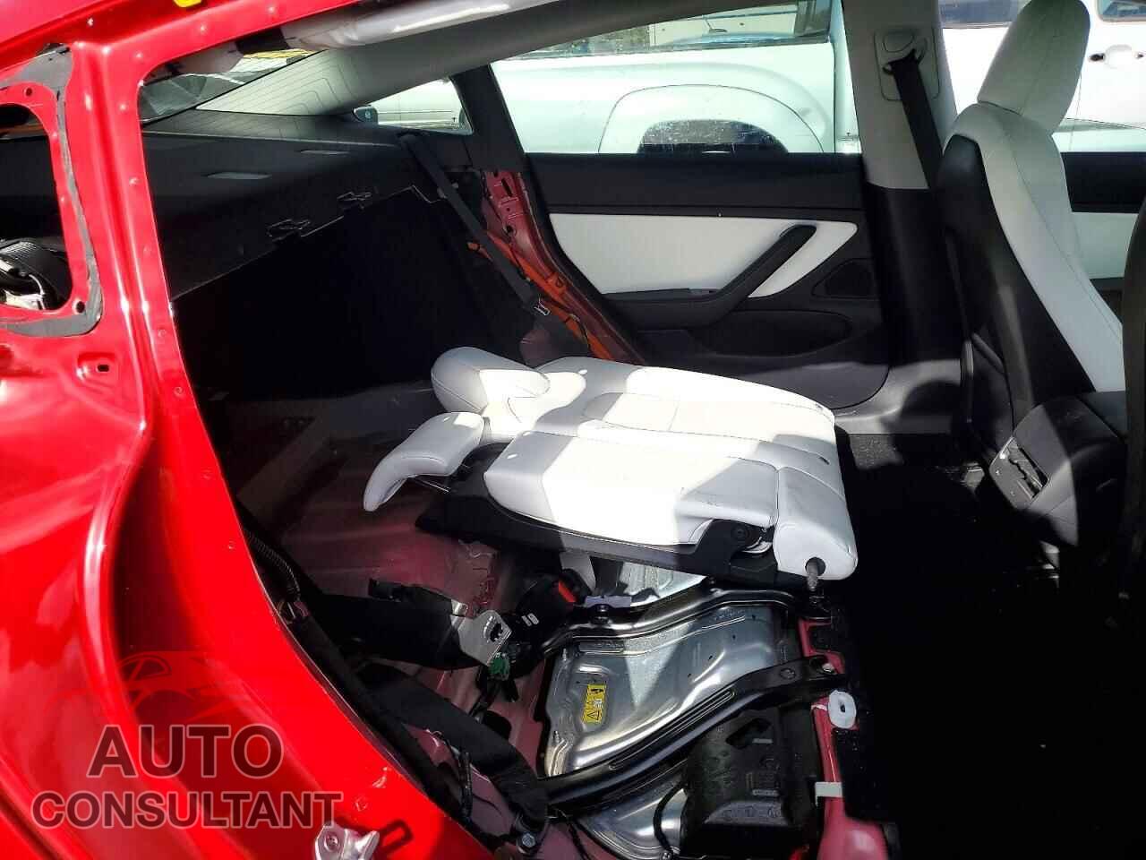 TESLA MODEL 3 2020 - 5YJ3E1EC2LF641809