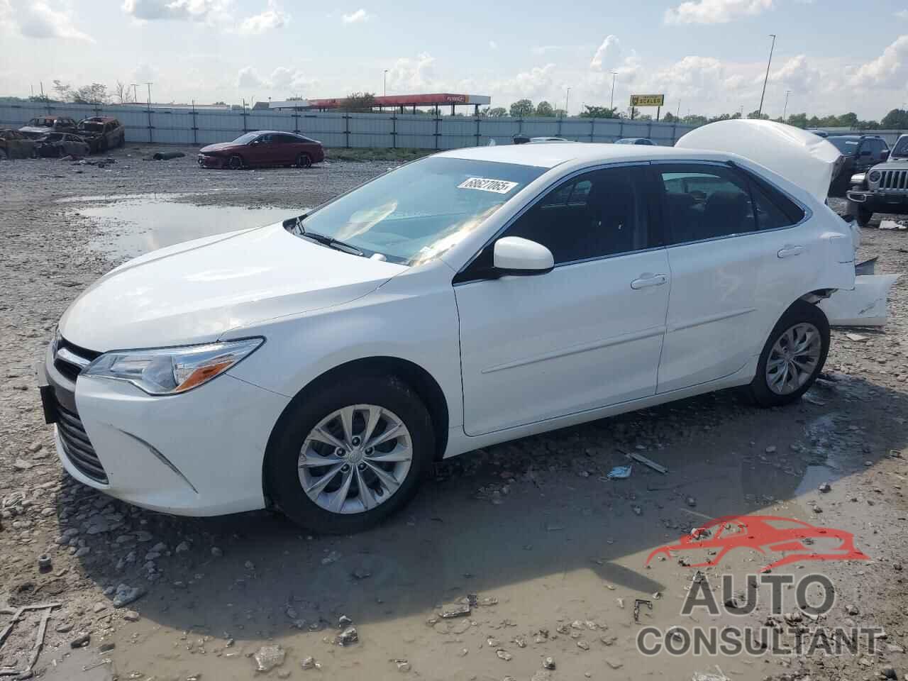 TOYOTA CAMRY 2015 - 4T4BF1FK8FR459317