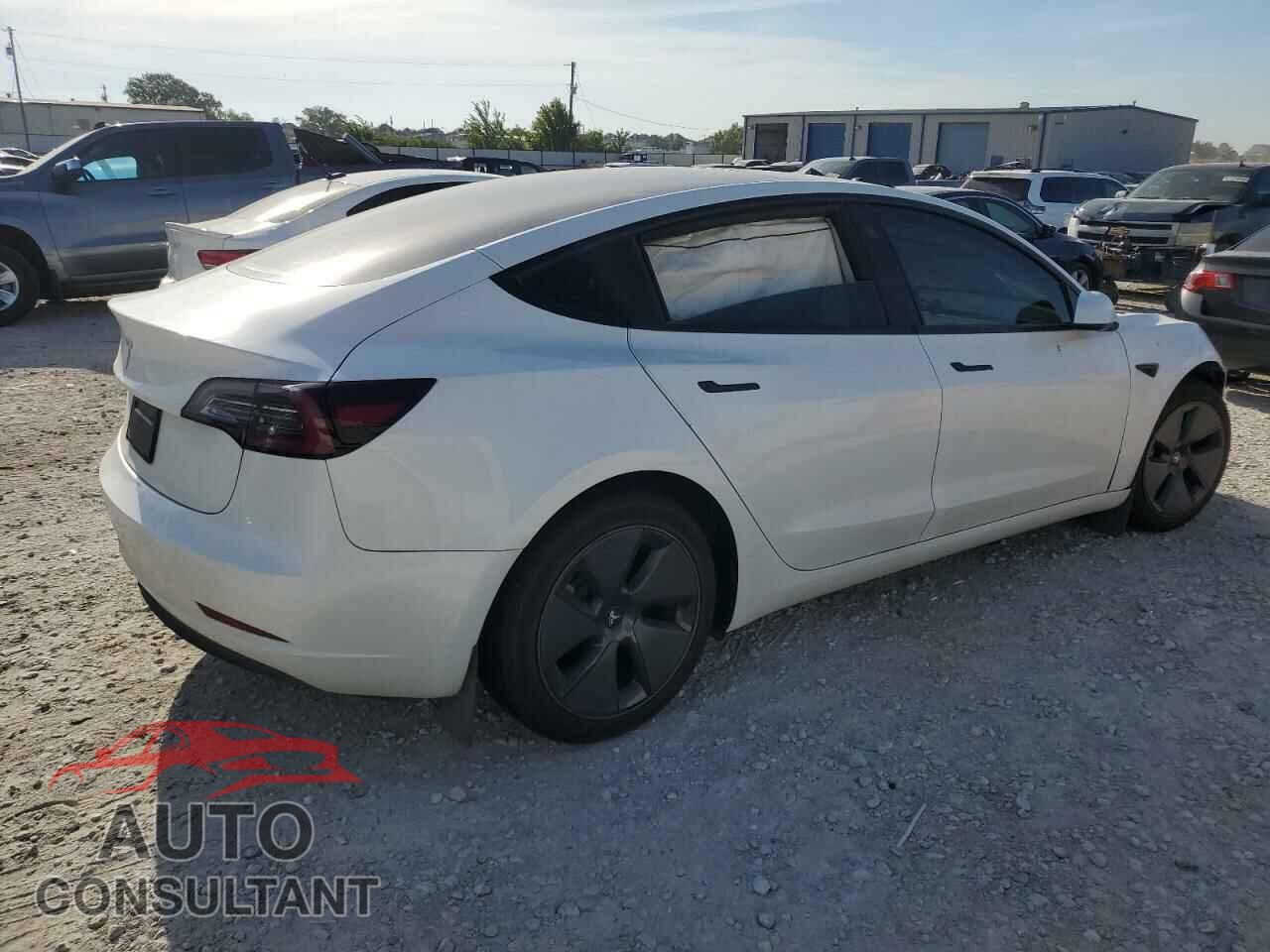 TESLA MODEL 3 2023 - 5YJ3E1EAXPF491372