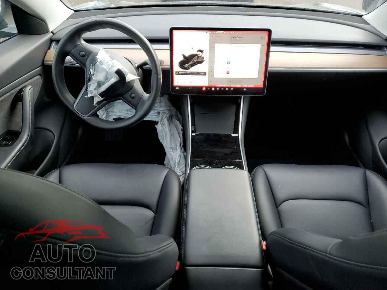 TESLA MODEL 3 2018 - 5YJ3E1EB6JF071611