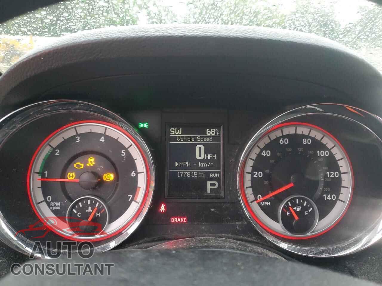 DODGE DURANGO 2011 - 1D4RD2GG5BC667046