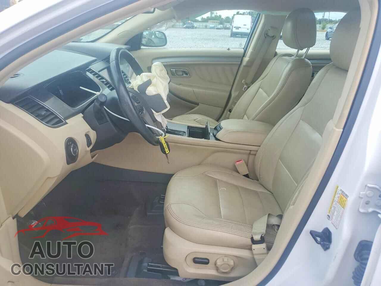 FORD TAURUS 2013 - 1FAHP2E82DG190251