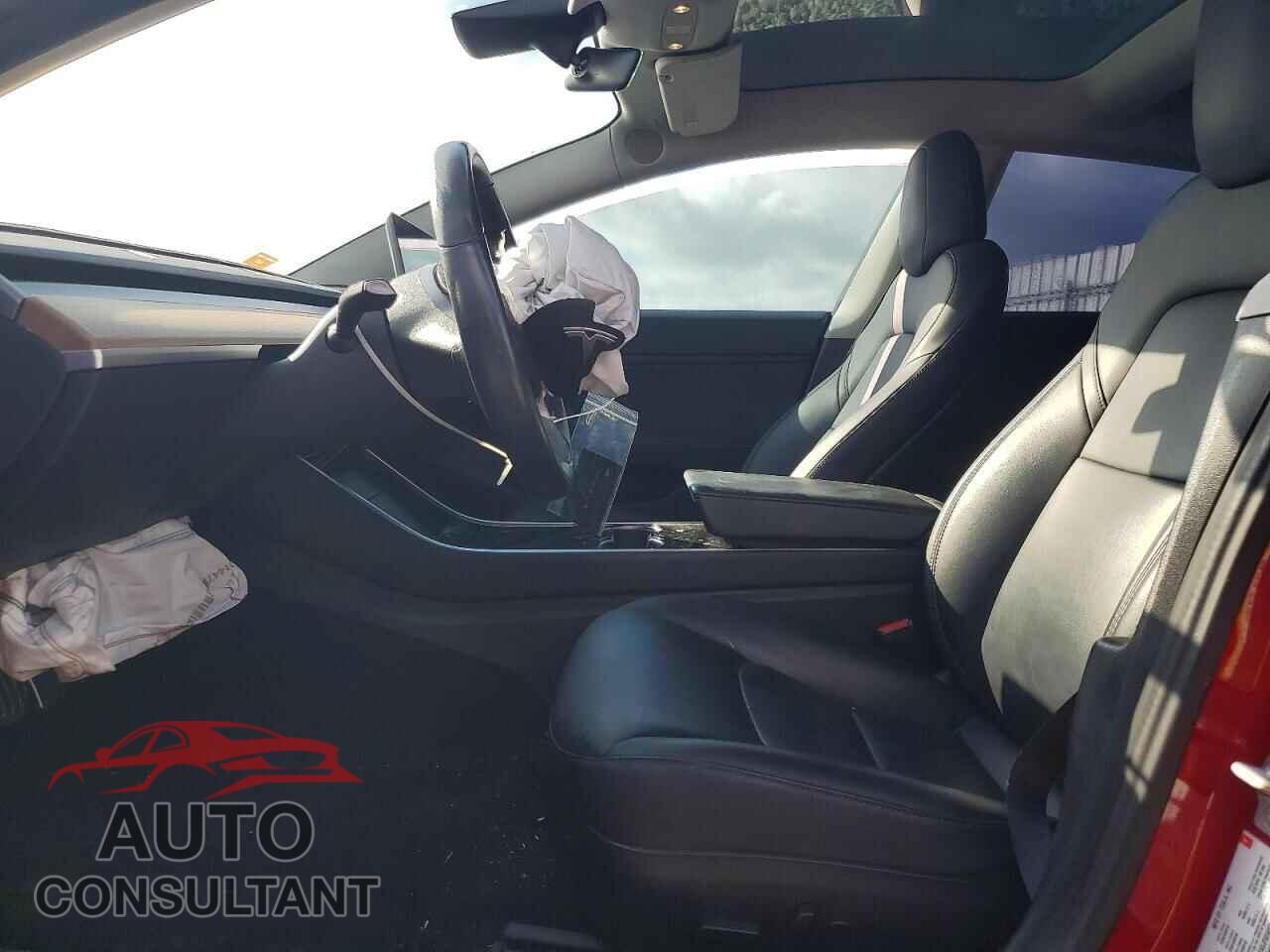 TESLA MODEL 3 2018 - 5YJ3E1EA3JF034023