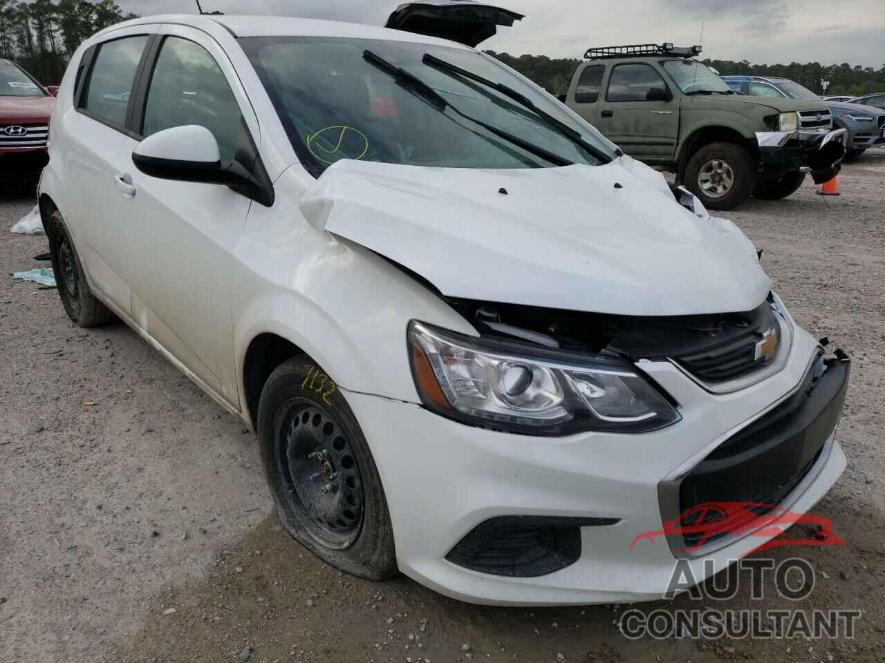CHEVROLET SONIC 2020 - 1G1JG6SB2L4133348