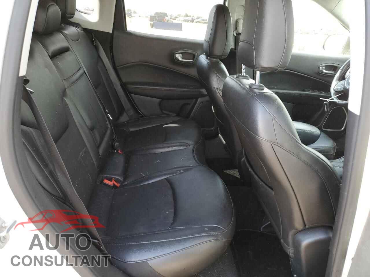 JEEP COMPASS 2019 - 3C4NJDBB4KT661948