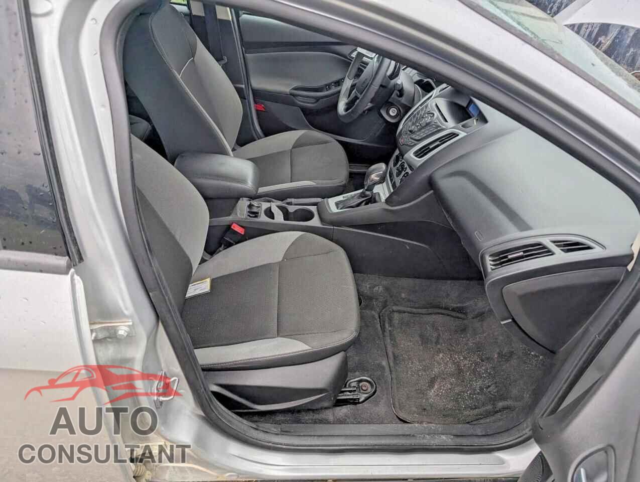 FORD FOCUS 2013 - 1FADP3F29DL101233