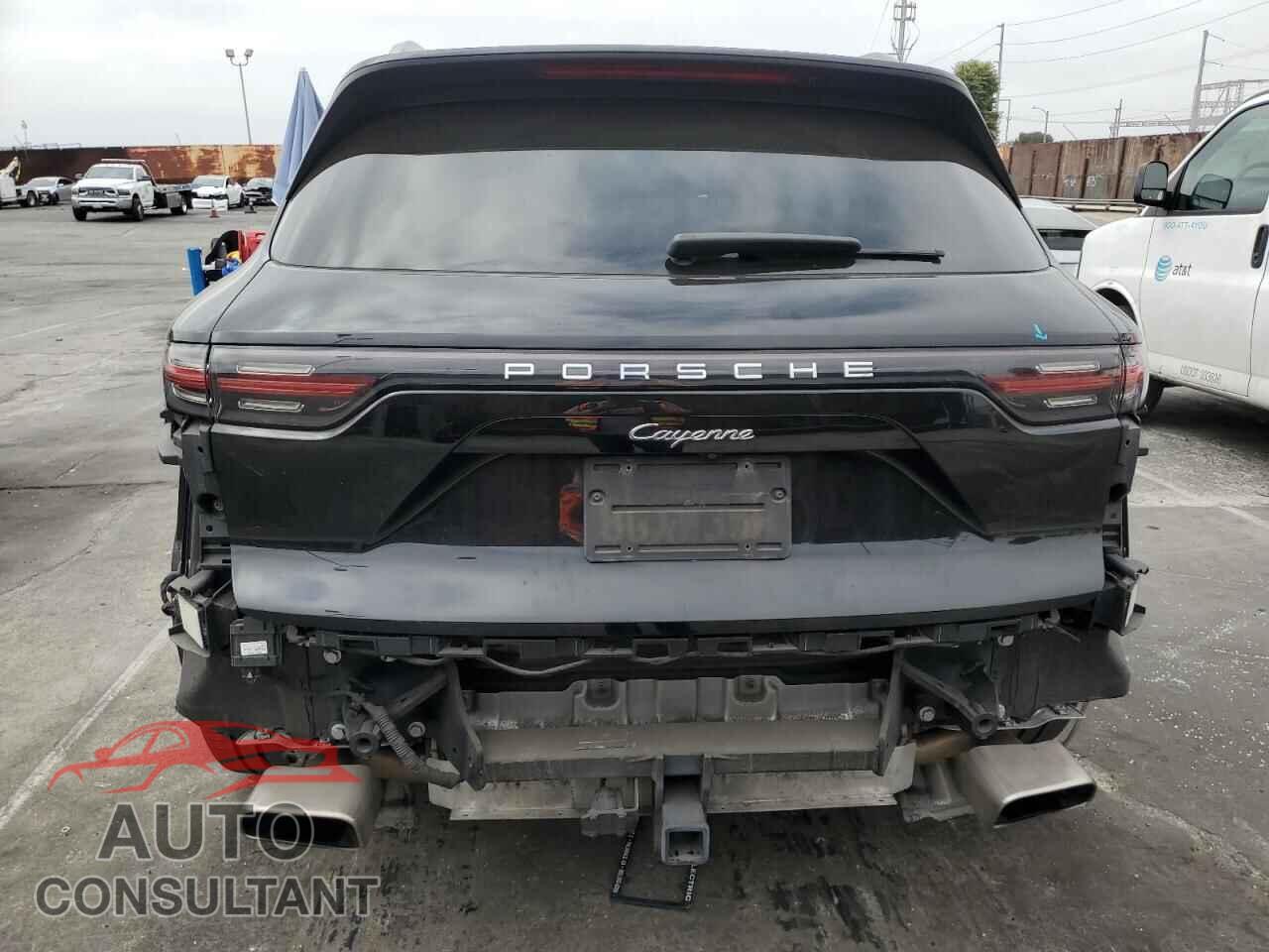PORSCHE CAYENNE 2019 - WP1AA2AY1KDA08250