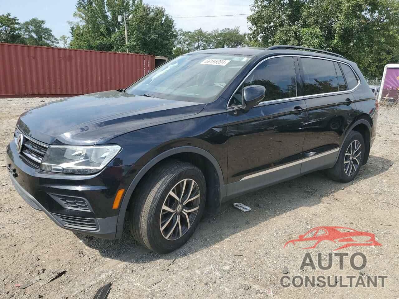 VOLKSWAGEN TIGUAN 2018 - 3VV3B7AX2JM217982