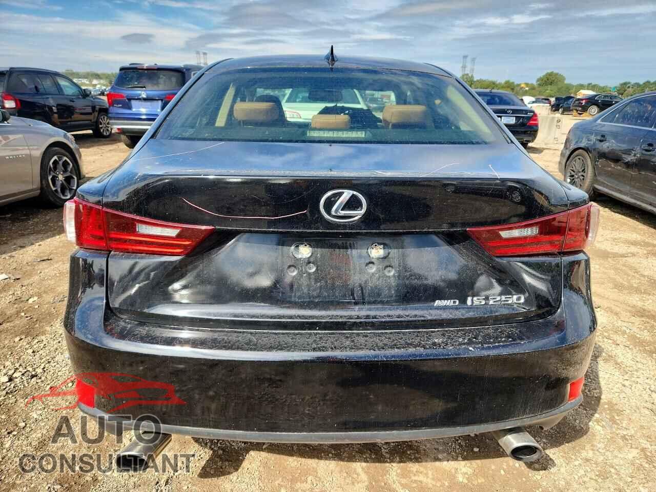 LEXUS IS 2014 - JTHCF1D25E5006012