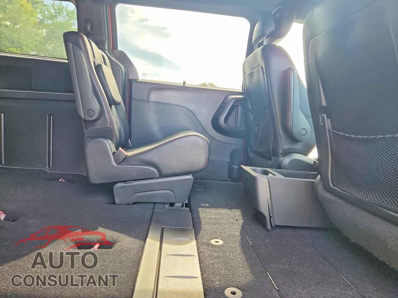 DODGE CARAVAN 2019 - 2C4RDGEG2KR659698