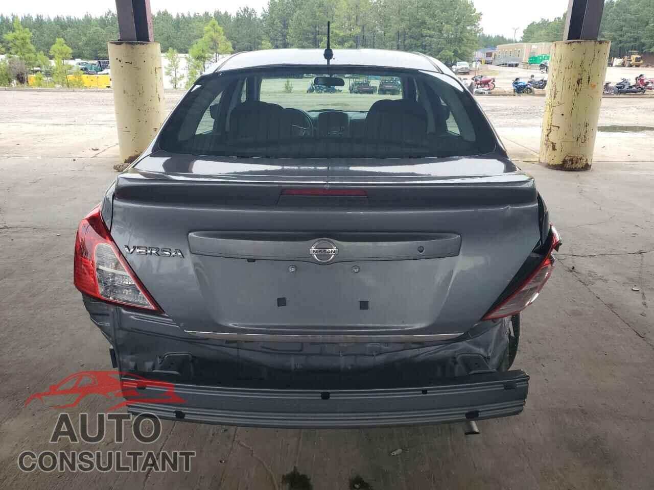 NISSAN VERSA 2019 - 3N1CN7AP3KL818107